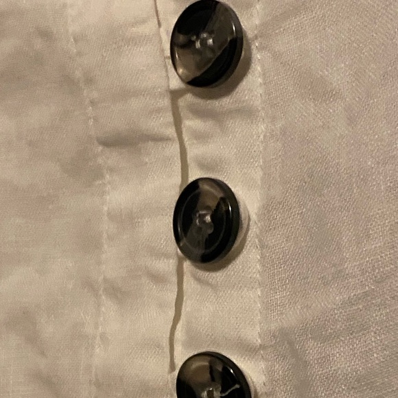 Olars + Ulla white linen top - Picture 5 of 5